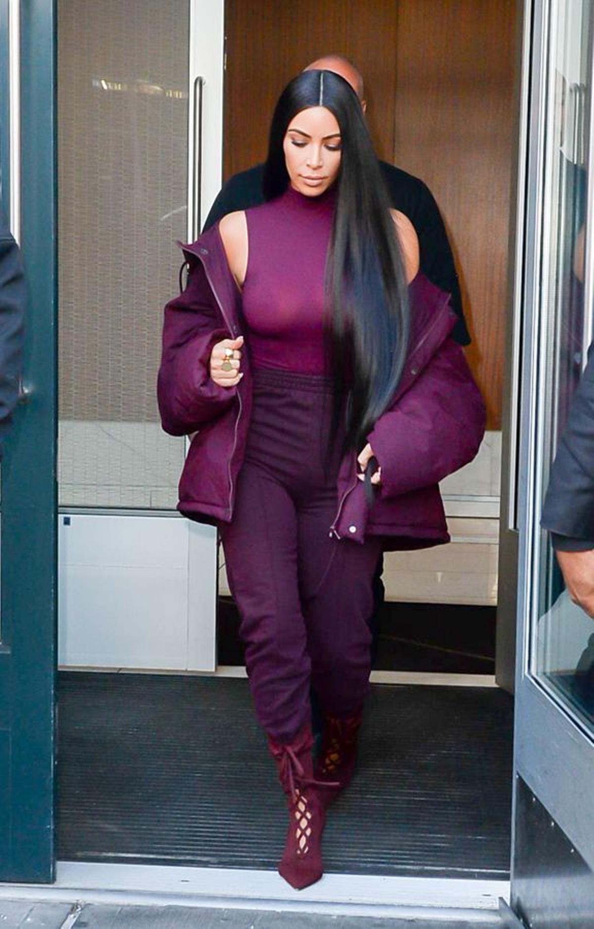 Kim Kardashian en el desfile de Kanye West