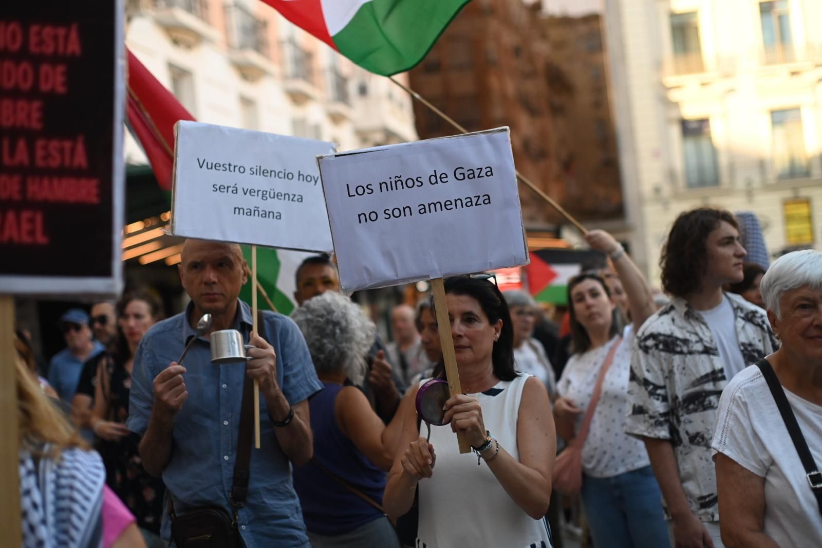 En imágenes | Zaragoza alza la voz de nuevo contra el genocidio en Gaza
