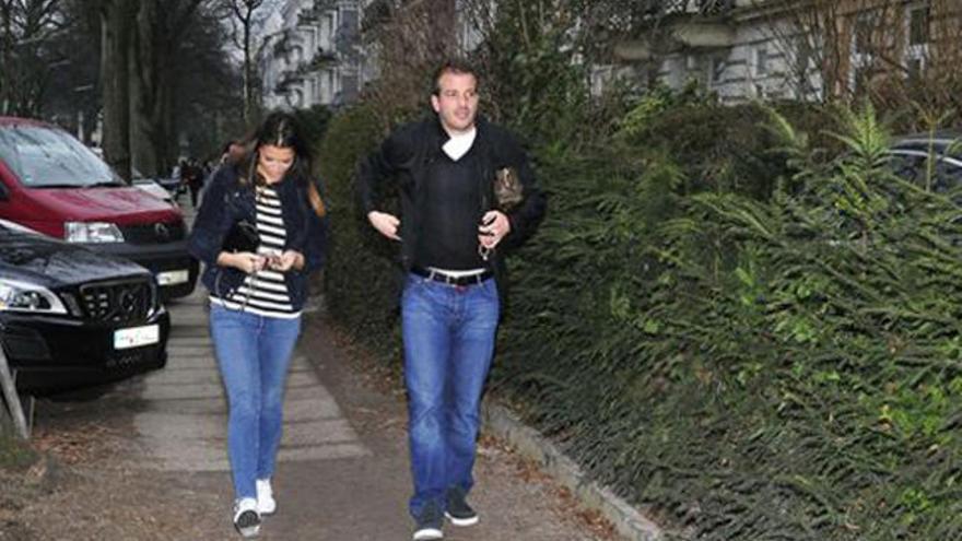 Van der Vaart confirma su relación con la mejor amiga de su mujer