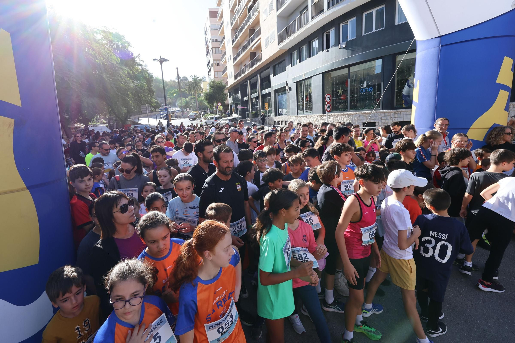 Galería: La carrera festiva de Ibiza para disfrutar en familia