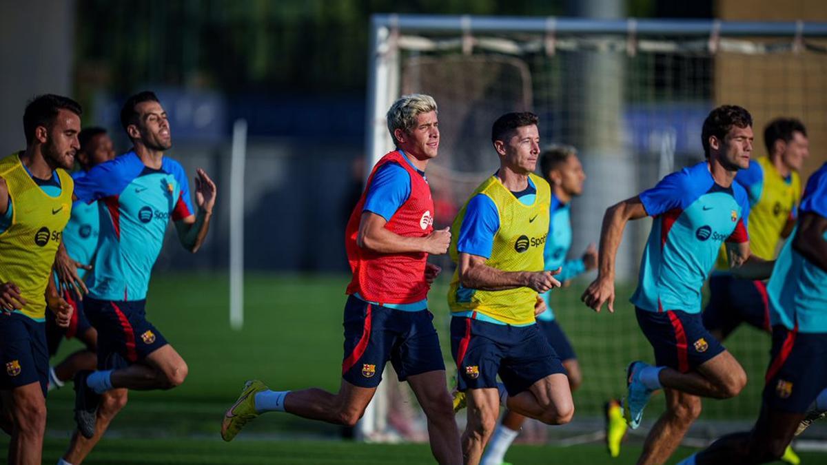 Sergi Roberto se entrenó con el resto de compañeros del Barça