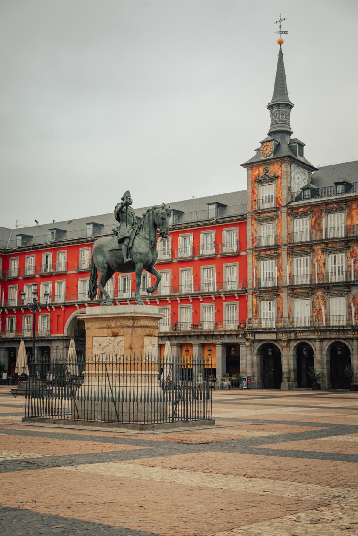 Estatua del Rey Felipe III en la Plaza Mayor de Madrid