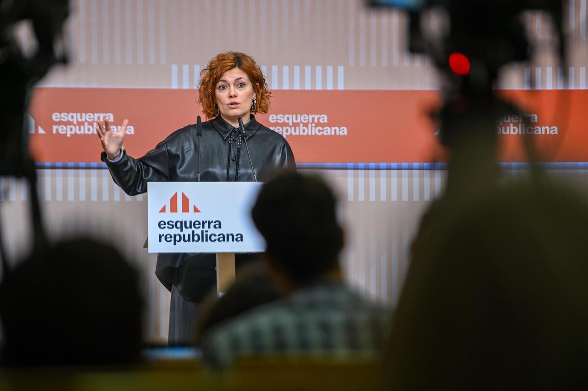 La secretaria general de ERC, Elisenda Alamany, este lunes en rueda de prensa.