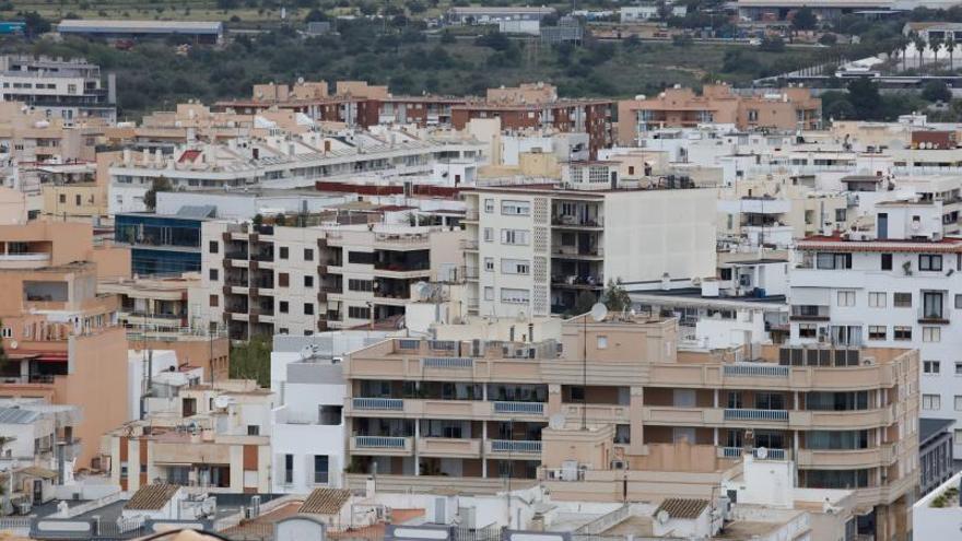 El Sareb tiene en Ibiza tres viviendas, seis «en curso» y otros tantos «anejos» y dos solares