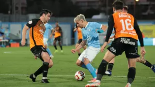 Álex Gallar renueva con la UD Ibiza hasta 2026