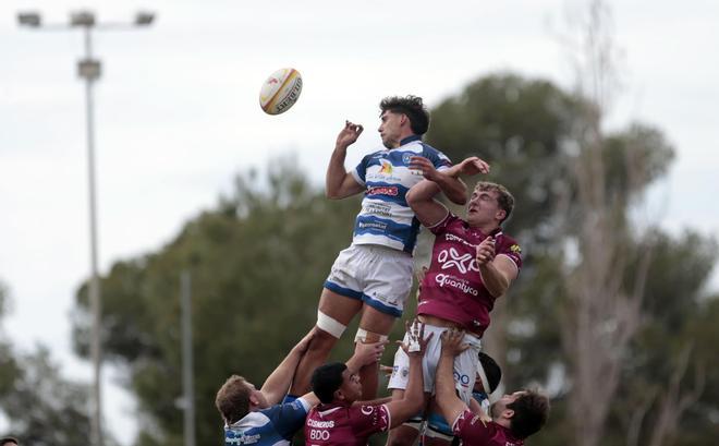 Derrota del Huesitos La Vila ante el Complutense Cisneros