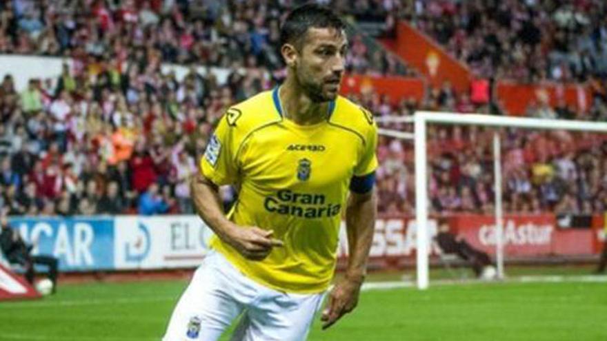 La UD Las Palmas pierde su liderato