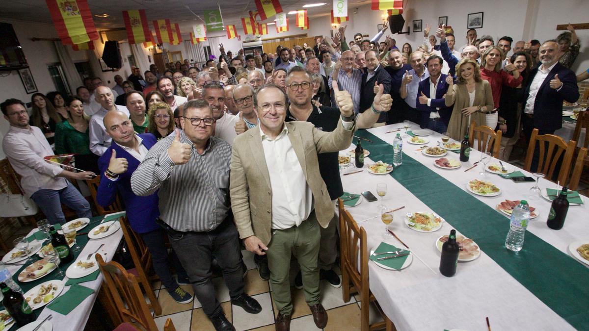 Cena de Vox con los fichajes del PP en las pedanías de Murcia.