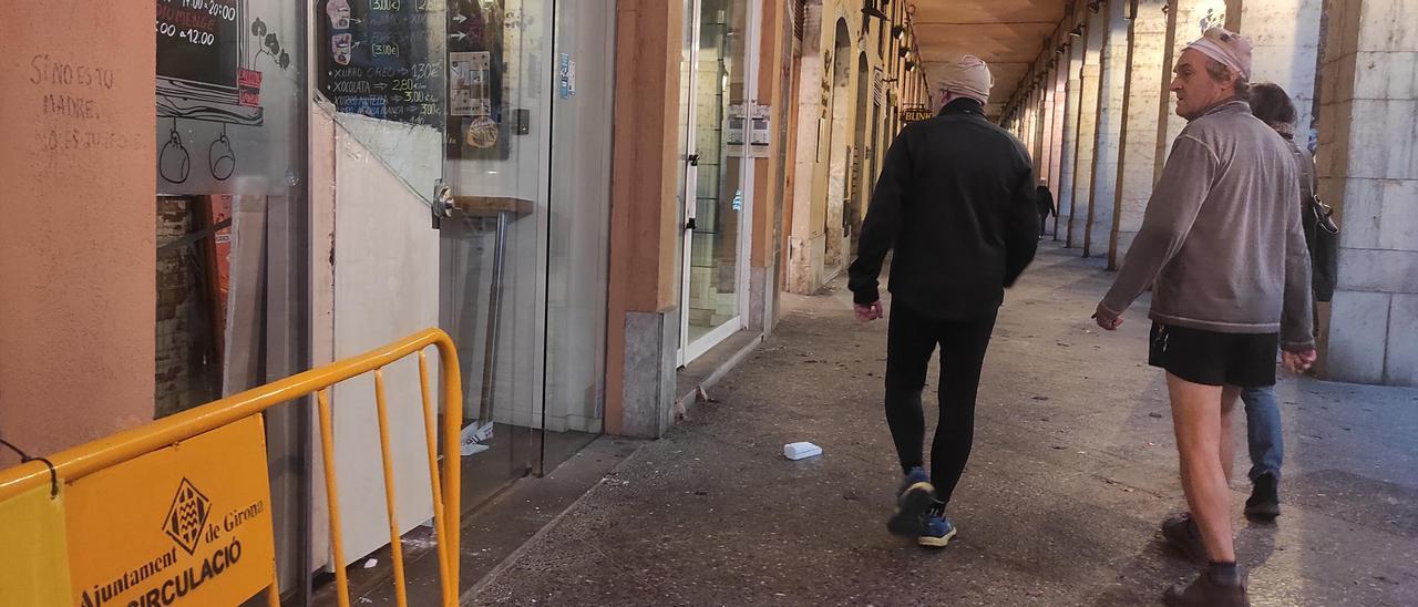 Així ha quedat l&#039;accés a la cafeteria - xurreria de l&#039;avinguda Sant Francesc de Girona