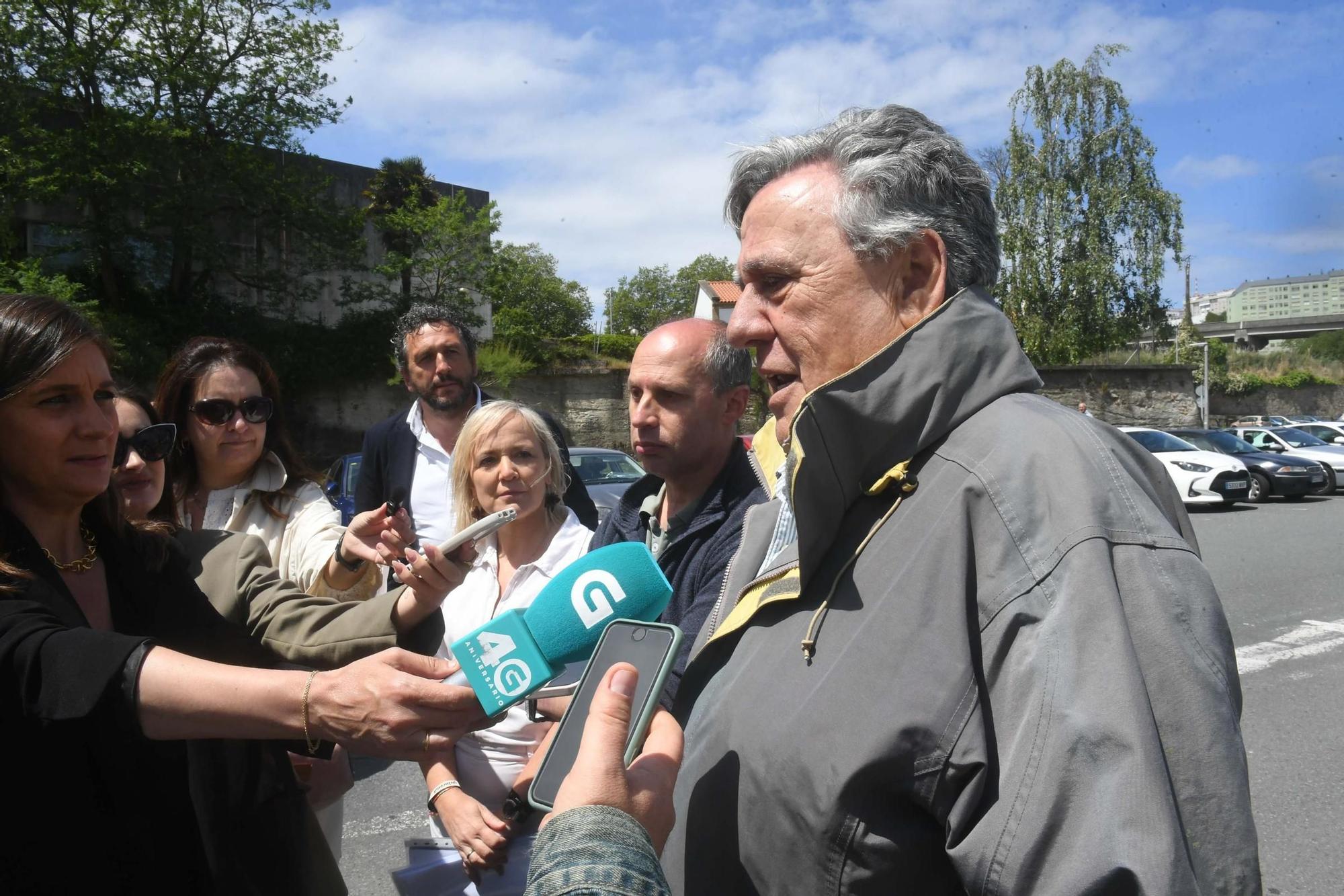 Mariscadores de O Burgo urgen "soluciones" mientras no puedan faenar tras el dragado y el PP anuncia iniciativas