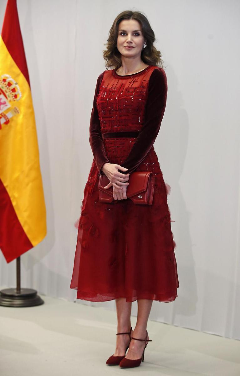 Los vestidos rojos de la reina Letizia, el color que mejor le sienta