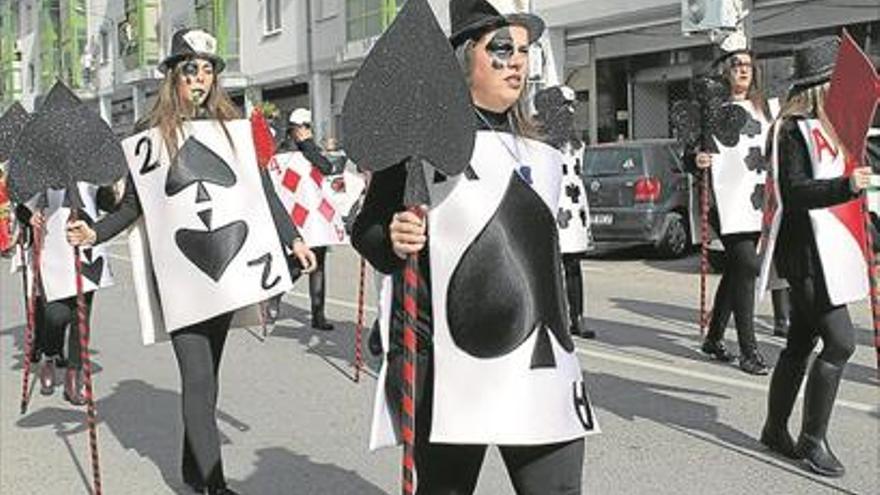 Las mejores comparsas serán premiadas con 150 euros en el desfile de Carnaval