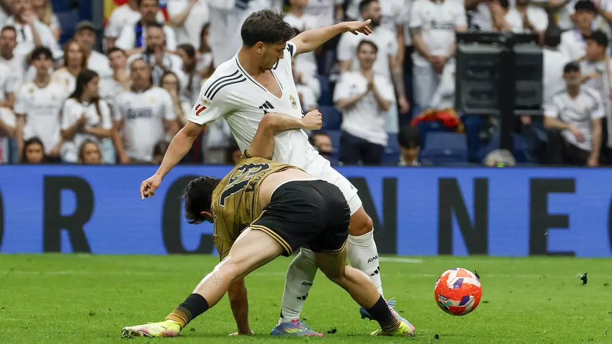 Otra lesi車n m芍s para el Madrid, que llegar芍 en cuadro al Mundial de Clubes