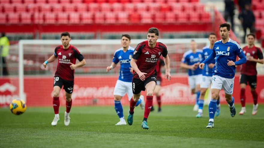 Mirandés - Real Oviedo: playoff de ascenso a Primera, en directo