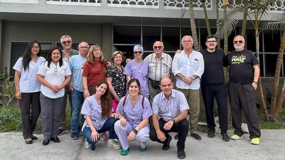 La telemedicina abre un puente sanitario entre Alicante y Perú