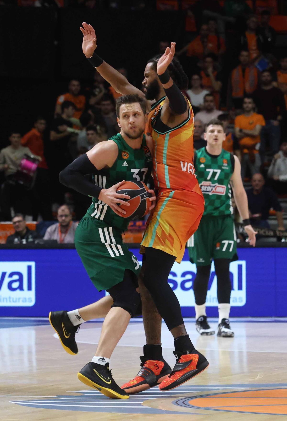 Las mejores imágenes del Valencia Basket - Panathinaikos