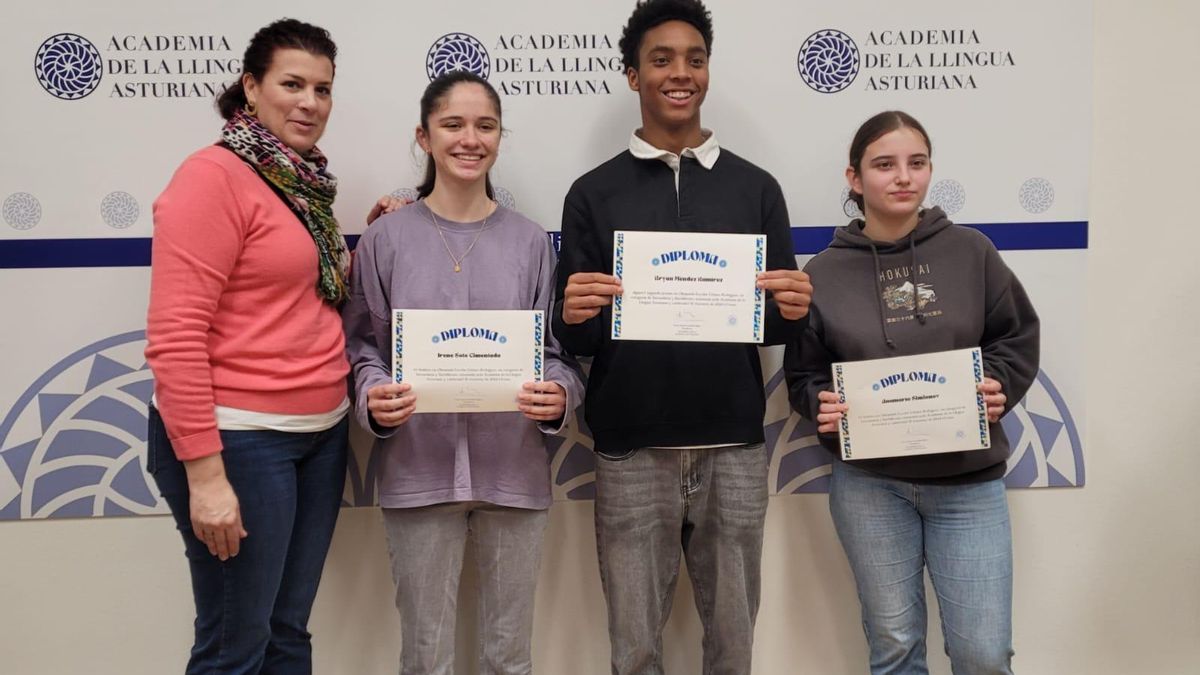 Por la izquierda, Carmen González, Irene Soto, Bryan Méndez y Ana María Simionov.