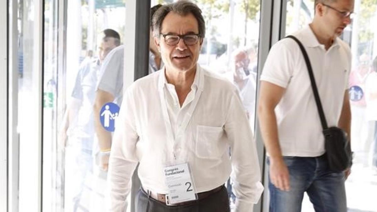 rpascual34648248 barcelona 10 07 2016 artur mas a la entrada del congr s fund160710111209