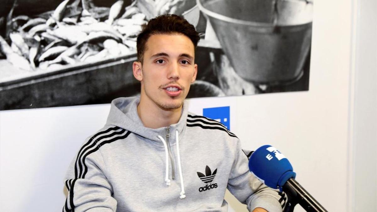 Álex Grimaldo tiene esperanzas de acudir al Mundial de Rusia con España