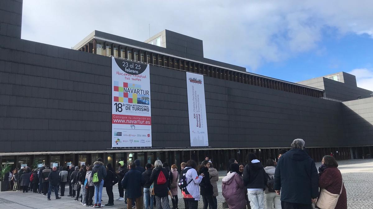 La feria Navartur recibe a un gran número de visitantes.