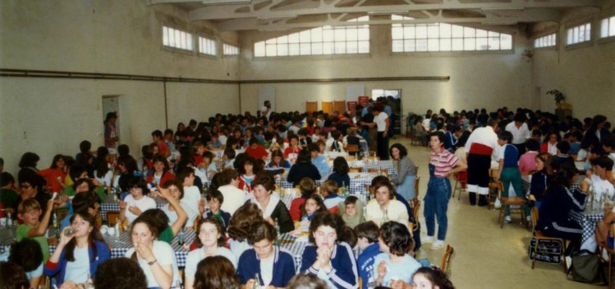 Imagen antigua del comedor escolar.   | // CEDIDAPOR EL  COLEGIO