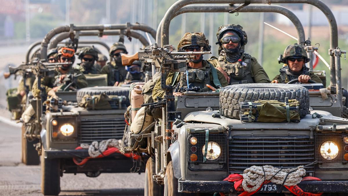 Soldados israelíes en las proximidades de Gaza.