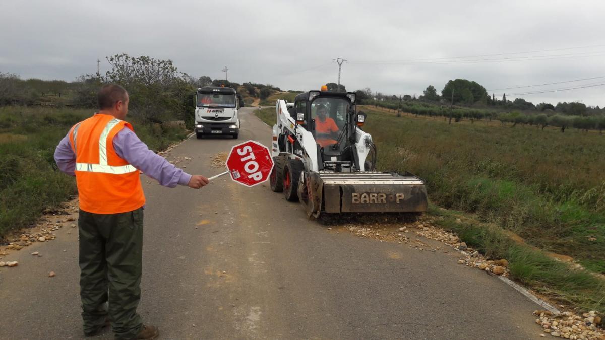 Diputación trabaja en más de medio centenar de tramos de carreteras de la provincia para abrirlos