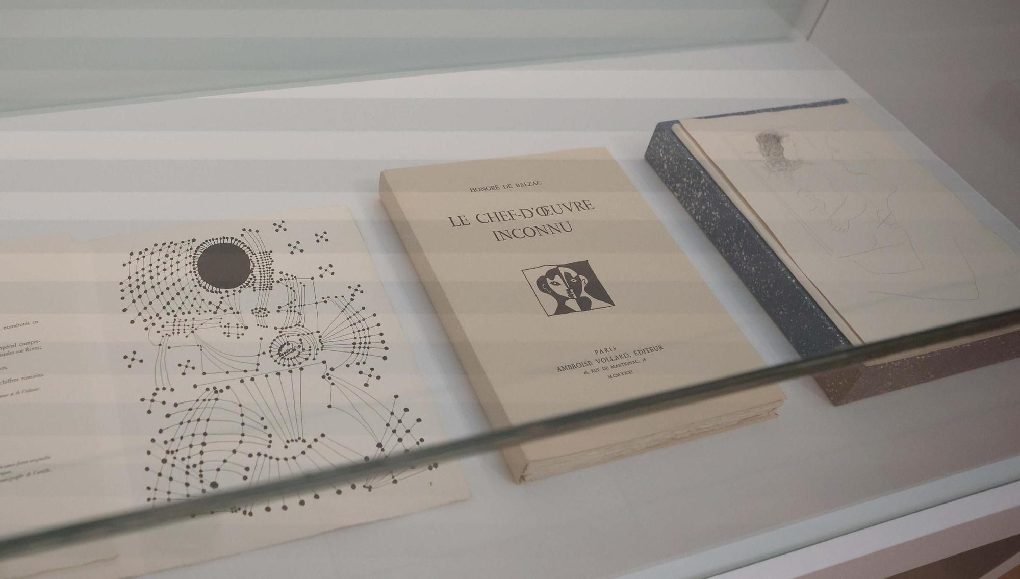 Inauguración de la exposición 'Compromiso con el arte' en A Coruña