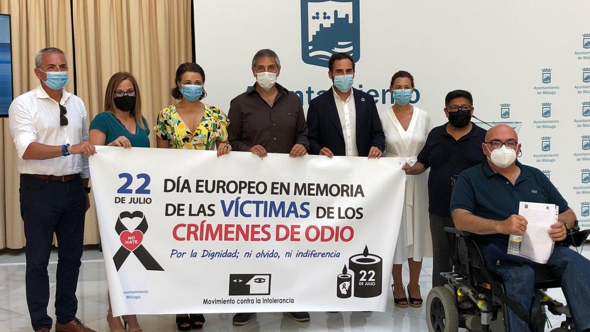 Acto contra los delitos de odio en el Ayuntamiento de Málaga