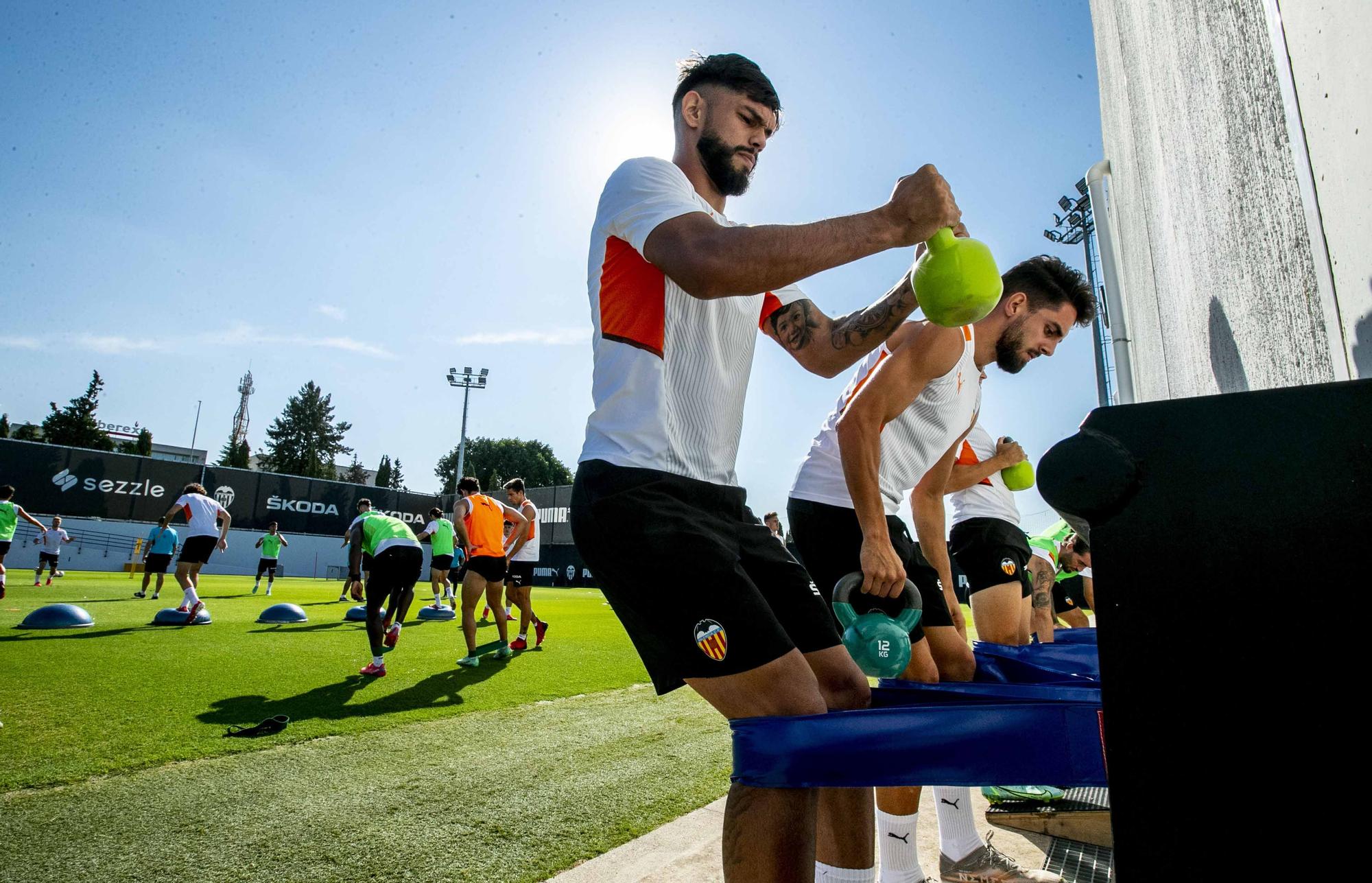 Visita a Basílica y entrene sin Wass, así ha sido la jornada de hoy para el Valencia CF