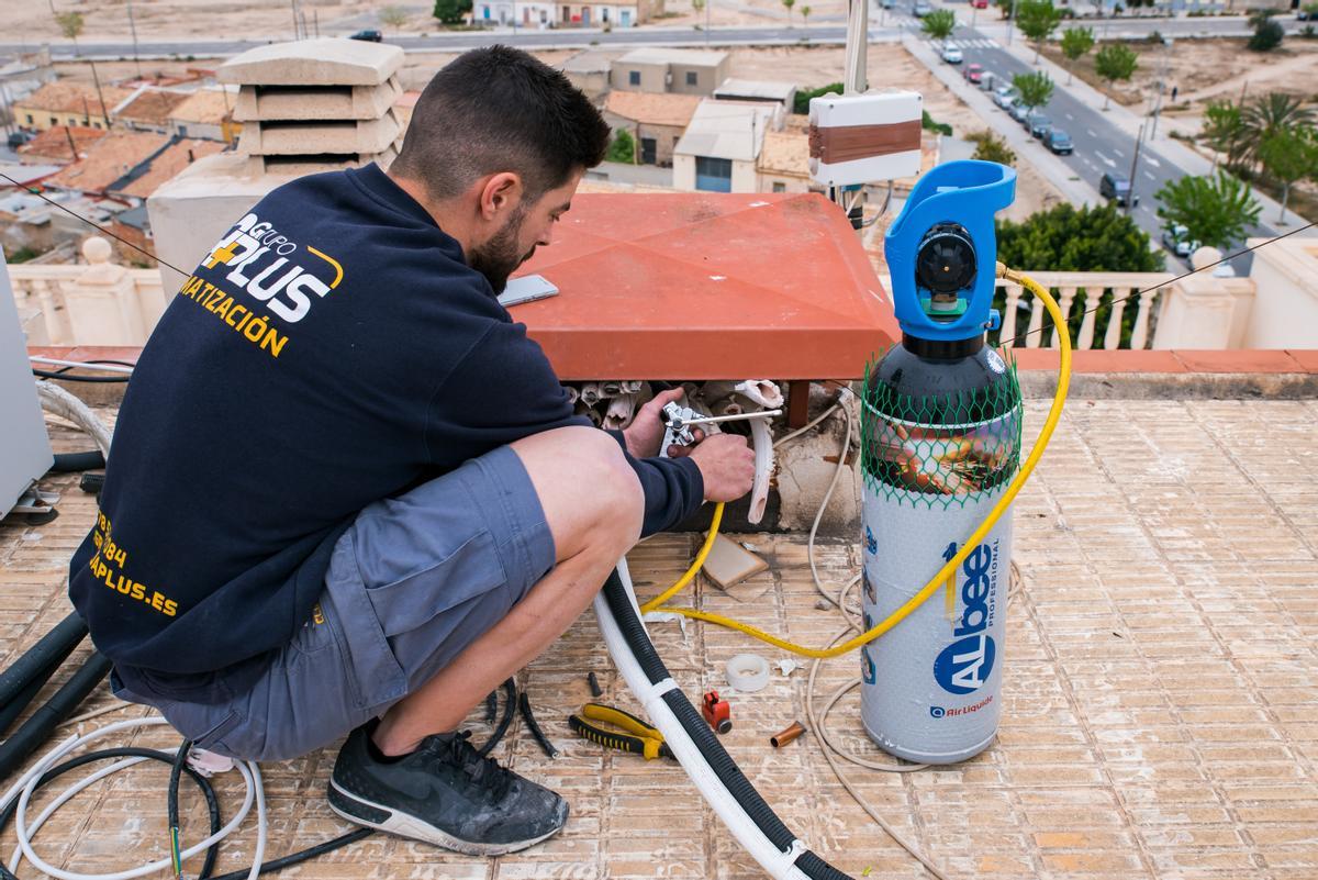 Eficiencia, discreción y valor agregado, tres de las ventajas a la hora de instalar sistemas por conductos.