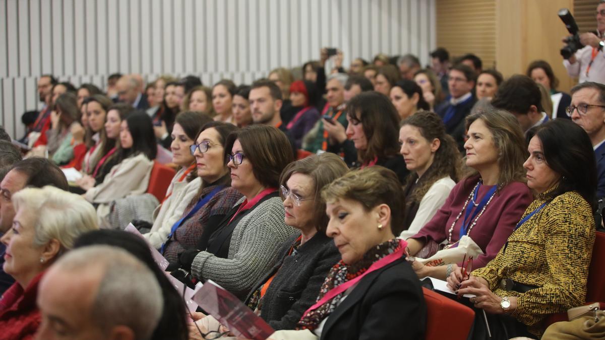 Una de las fortalezas de Córdoba para albergar turismo MICE es la desarrollada red de comunicaciones.