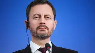 La dimisión del primer ministro agrava la crisis política en Eslovaquia
