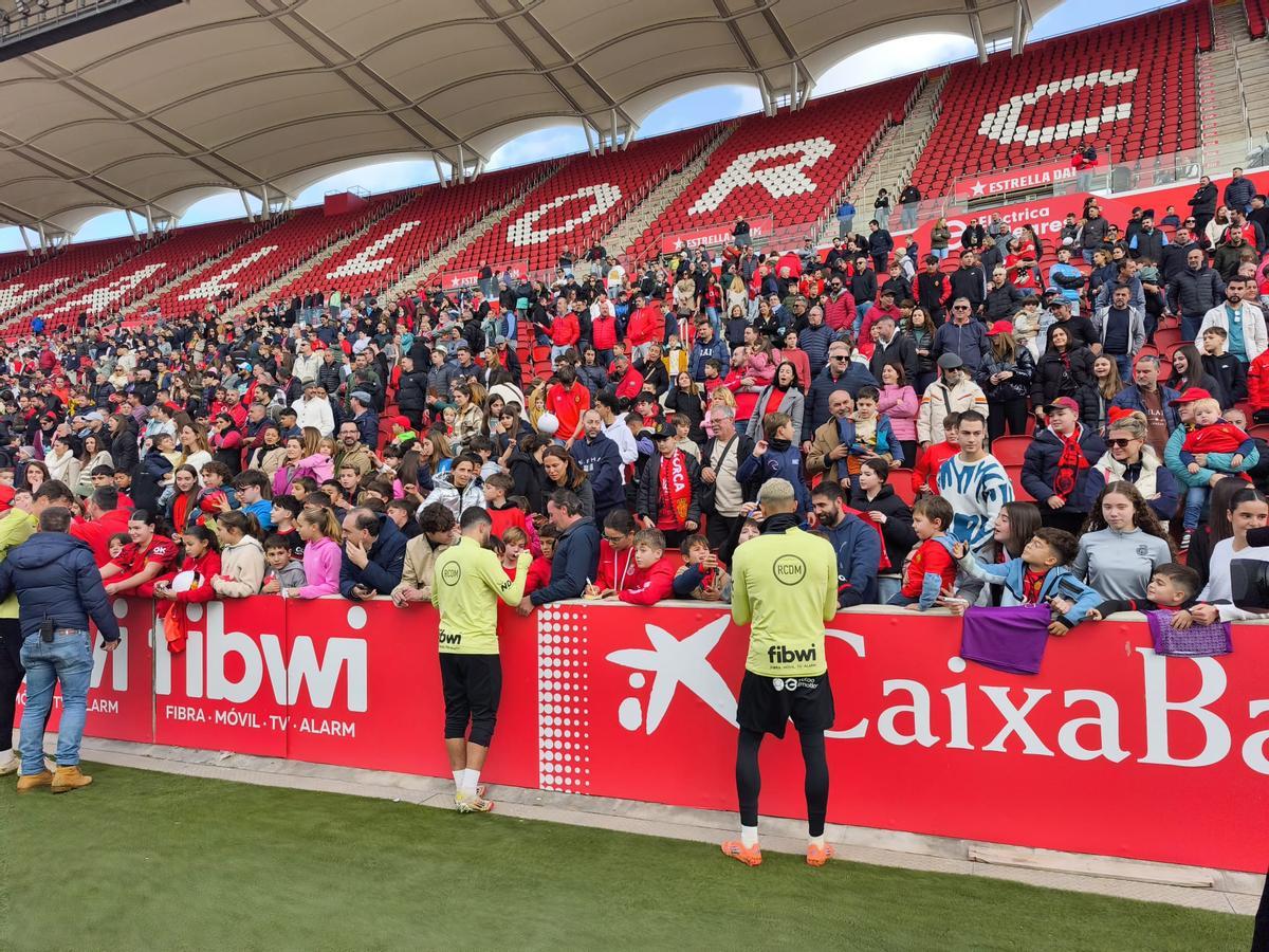 El Mallorca despide 2025 junto a los suyos