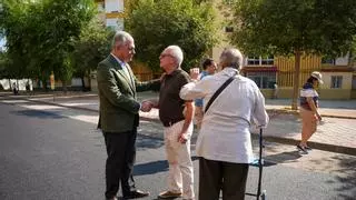 De solar de albero a espacio vecinal: el Tiro de Línea gana una nueva zona peatonal con sombra, aparcamientos y más iluminación
