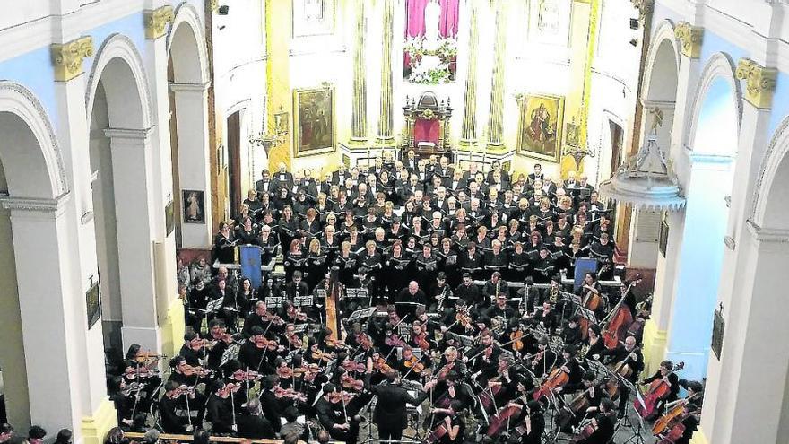 El «Réquiem» de Fauré resuena en Sant Joan