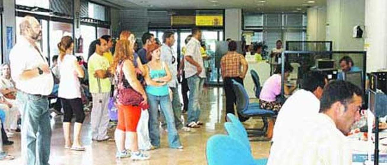 Canarias, entre las regiones que aportan más a la Seguridad Social pese a la crisis