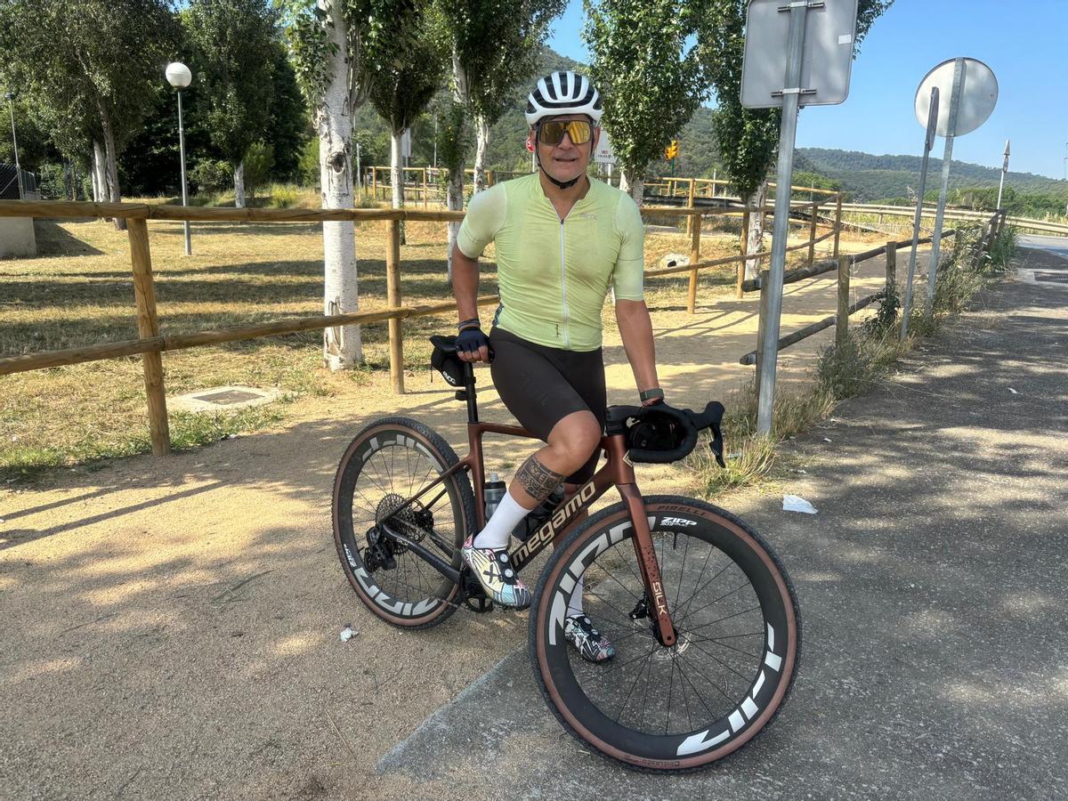 Gerard Garzon, en el tram de Celrà del nou carril bici.