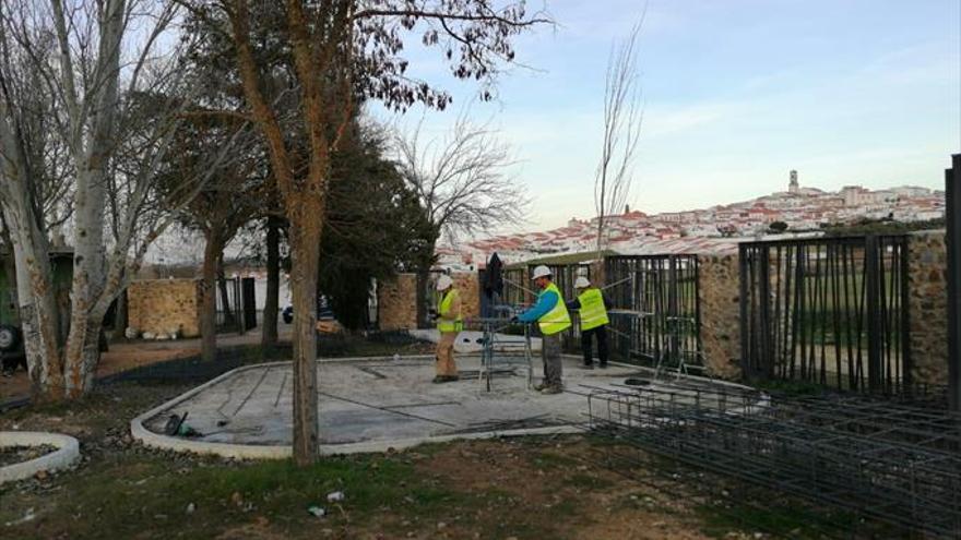 Una nueva empresa se hace cargo de las obras del camping municipal