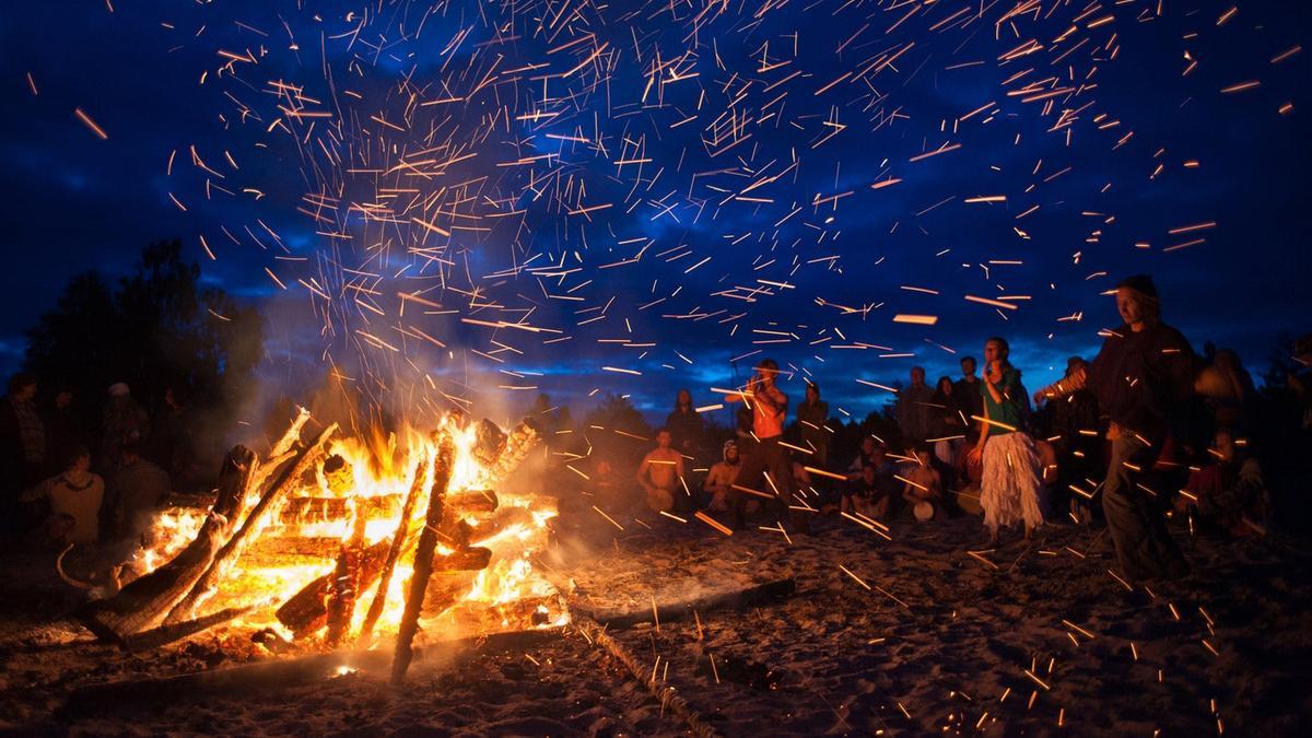 Destinos para vivir una Noche de San Juan única