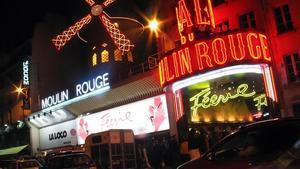 El cabaret Moulin Rouge de París.