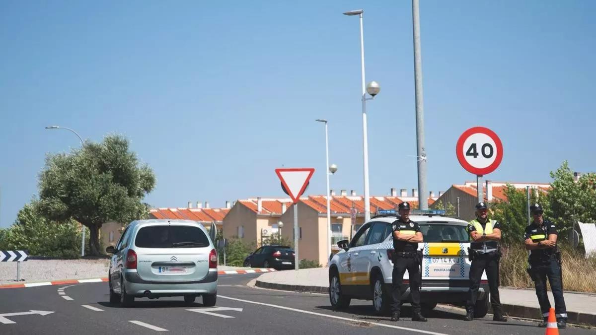 Imagen de un control de velocidad en la capital extremeña.