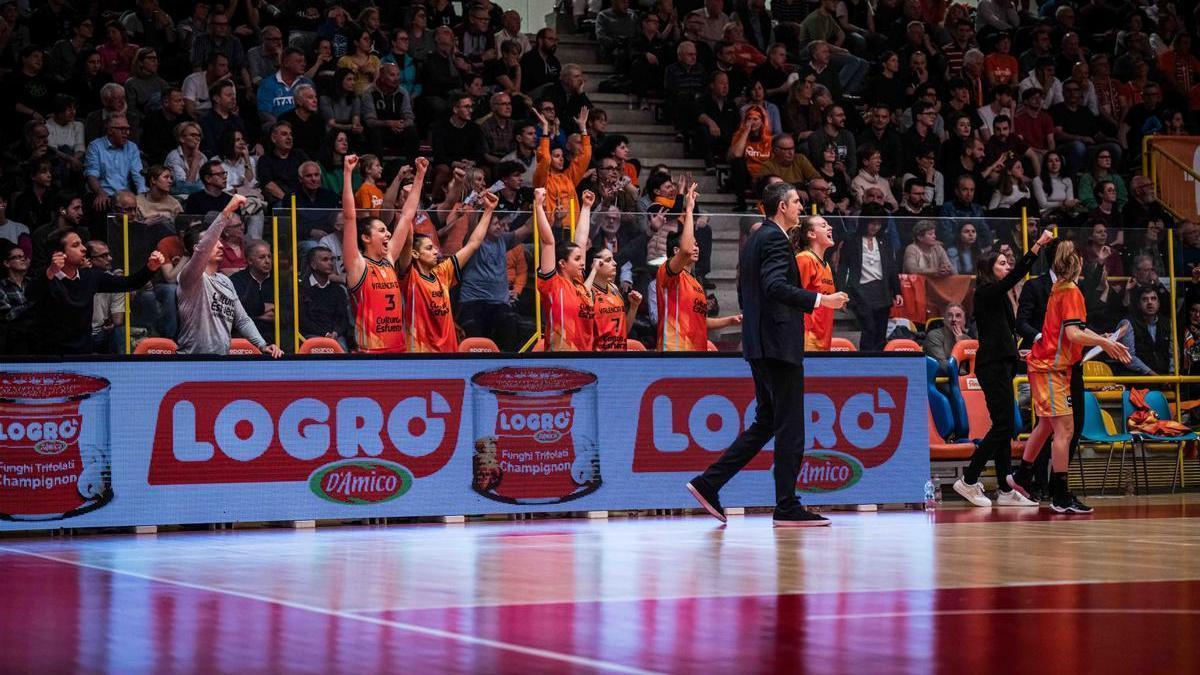 Rubén Burgos, en un momento del partido de este miércoles en Schio