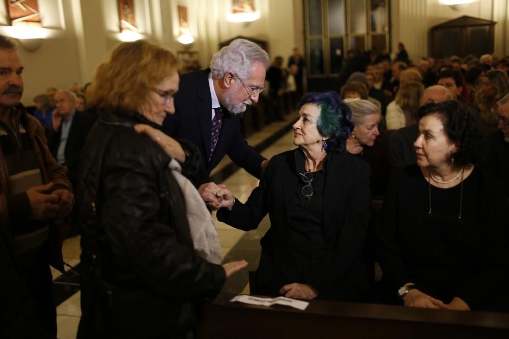 Familiares, amigos, autoridades políticas y sociedad civil despiden al exregidor de Vigo en un funeral cargado de solemnidad