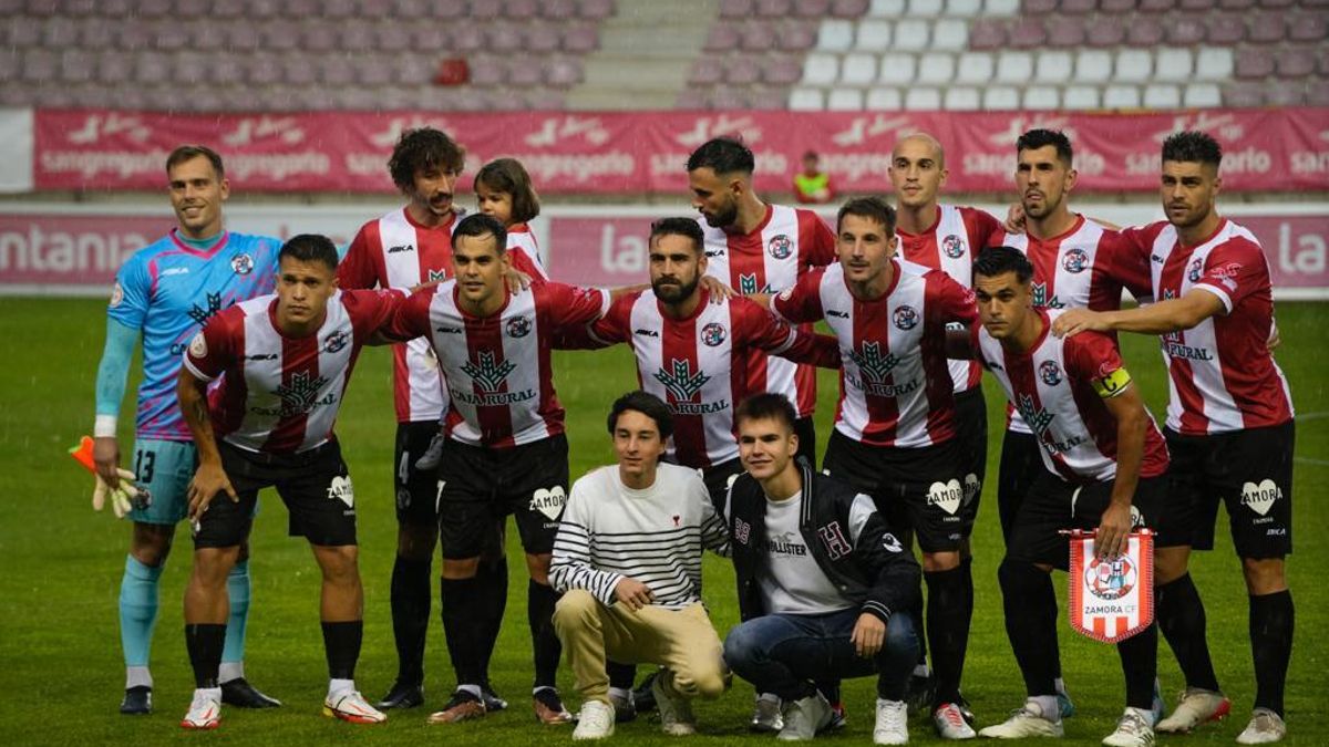 Once inicial del Zamora CF con Dani Hernández como capitán