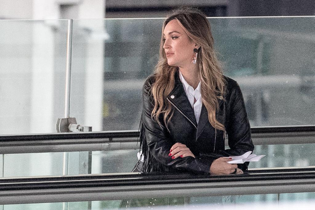 Marta Riesco en el aeropuerto