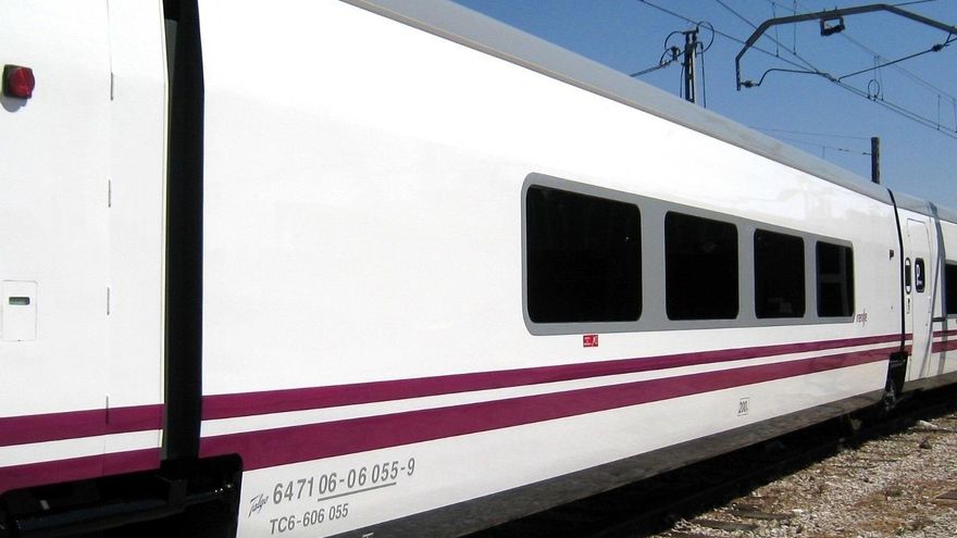 Cortada la línea ferroviaria entre Ciudad Real y Badajoz por el desbordamiento de un arroyo