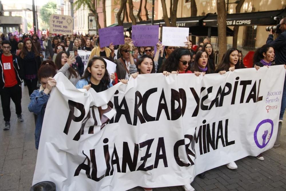 Manifestación en Murcia por el día contra la violencia de género