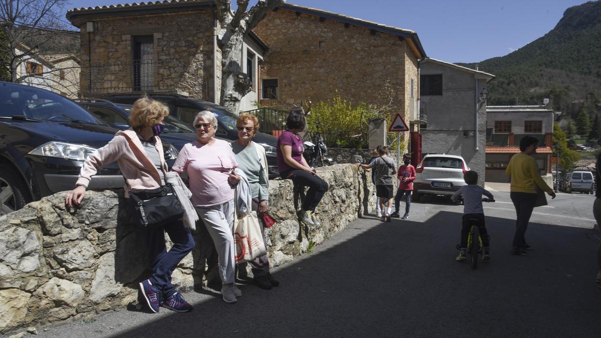 Visitants a Sant Julià de Cerdanyola aquest dissabte