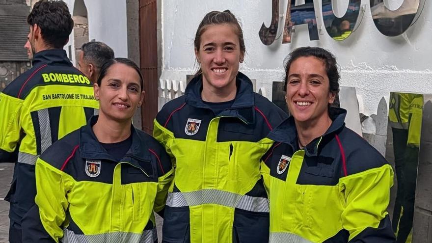 Sara, Katia y Melina, las tres primeras mujeres bomberas de San Bartolomé de Tirajana en 58 años: «Es algo que llevo en la sangre»